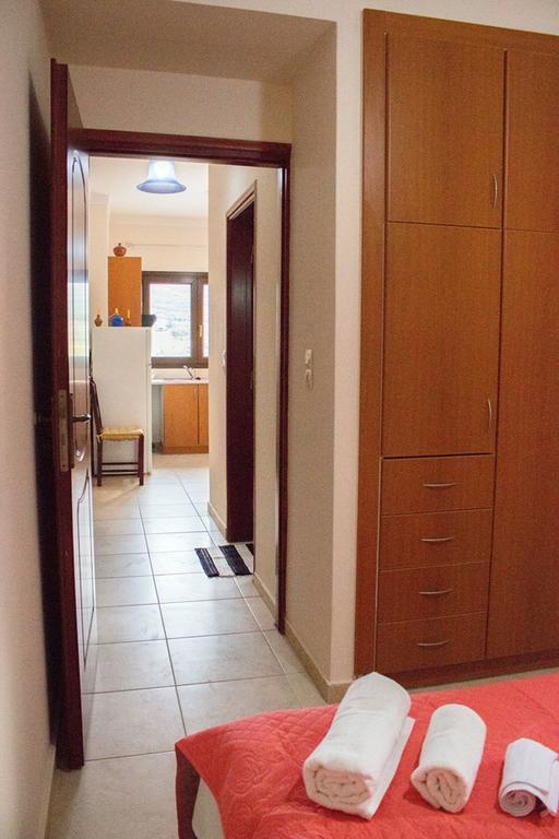 Kastro Studios Pigí Buitenkant foto